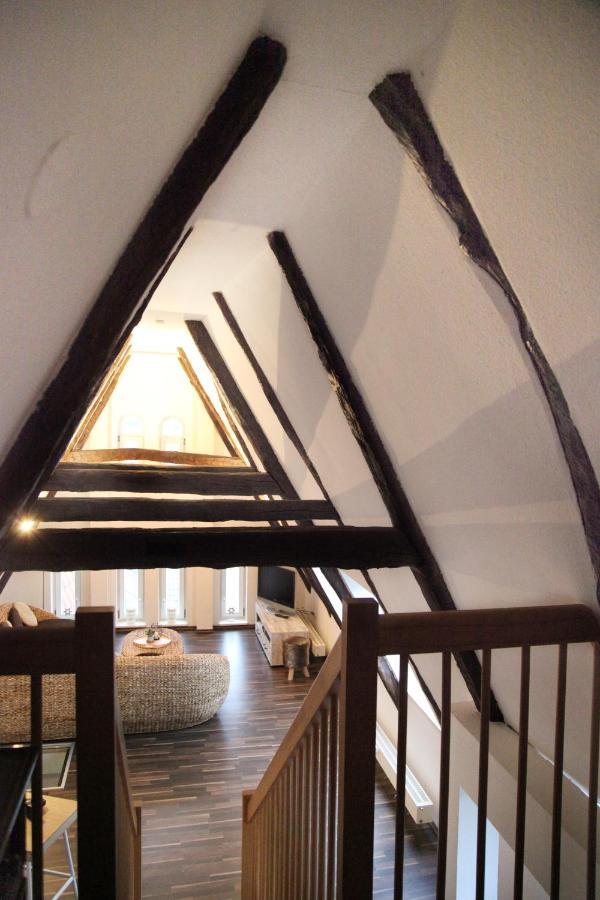 Wunderschoene Dachgeschoss - Maisonette Rostock Exterior foto